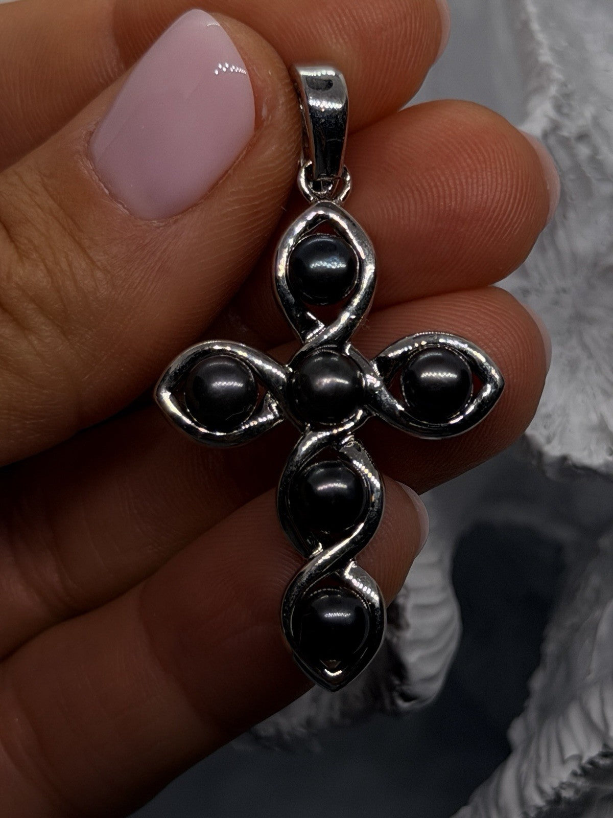 925 Sterling Silver Hematite Cross Pendant Openwork Design