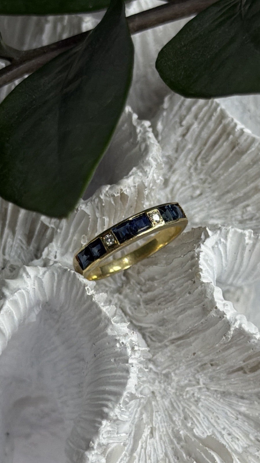 14K Yellow Gold Sapphire 0.33 CTW & Diamond 0.02 CTW Band Ring Size 6
