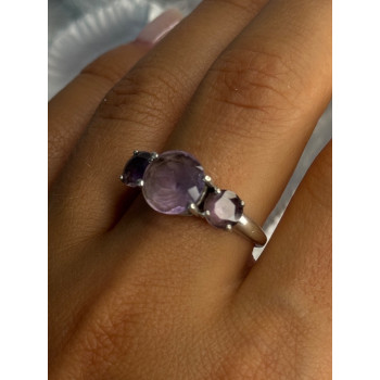 925 Sterling Silver Beautiful Amethyst Ring Size 10