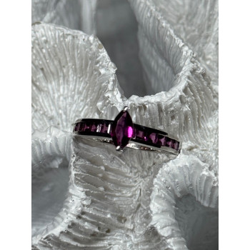 925 Sterling Silver Spinel Ring Size 7.5