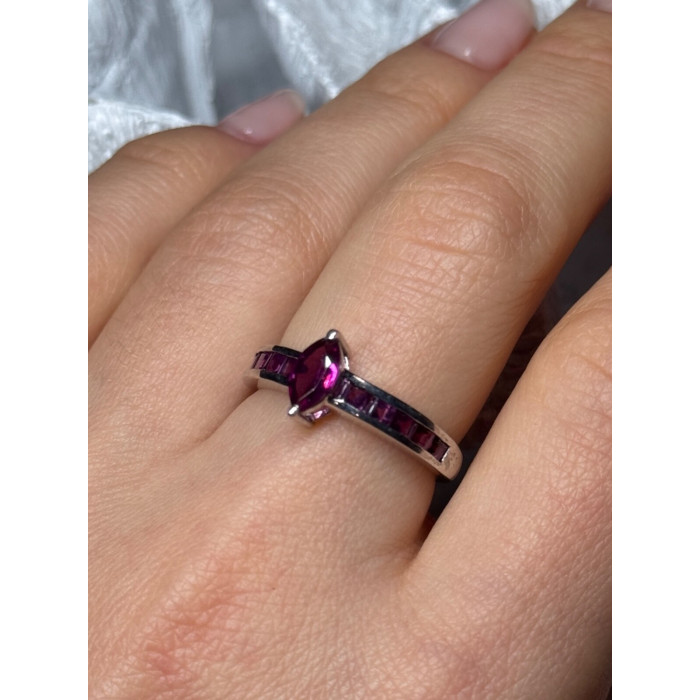 925 Sterling Silver Spinel Ring Size 7.5