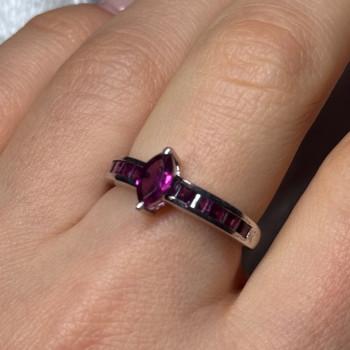 925 Sterling Silver Spinel Ring Size 7.5