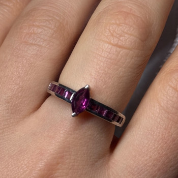 925 Sterling Silver Spinel Ring Size 7.5