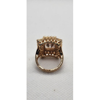 925 Sterling Silver CZ Ring Size 4.5