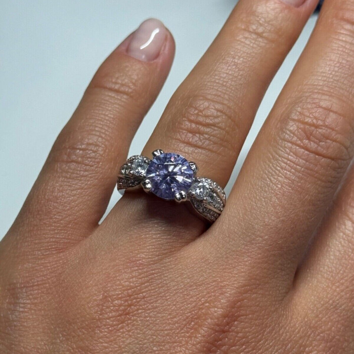 925 Sterling Silver CZ Ring Size 6