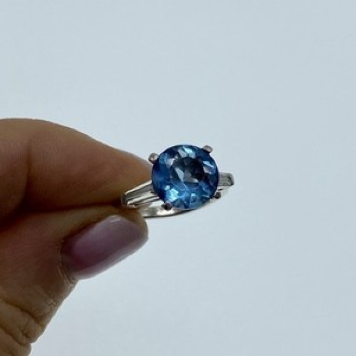 925 Sterling Silver Blue Topaz & Quartz Ring Size 6.5