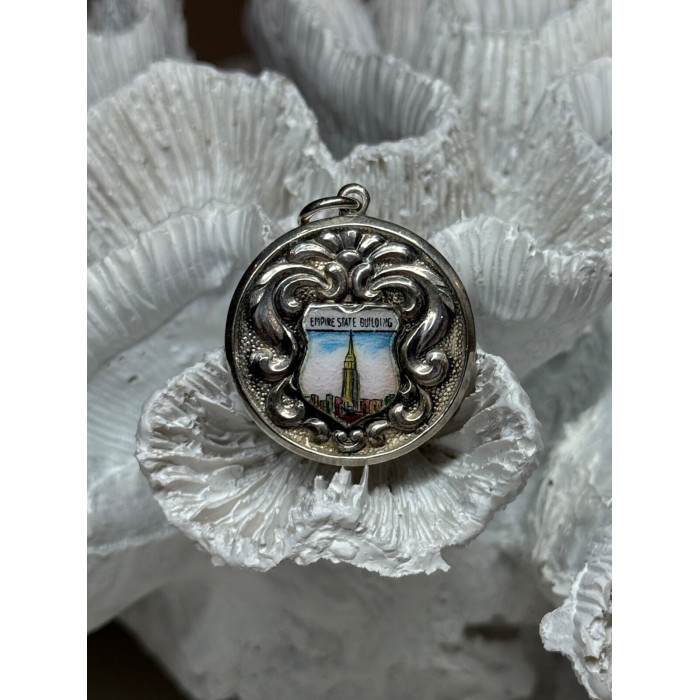 925 Sterling Silver Empire State Building Enamel Pendant Lenth 1.4 Inch