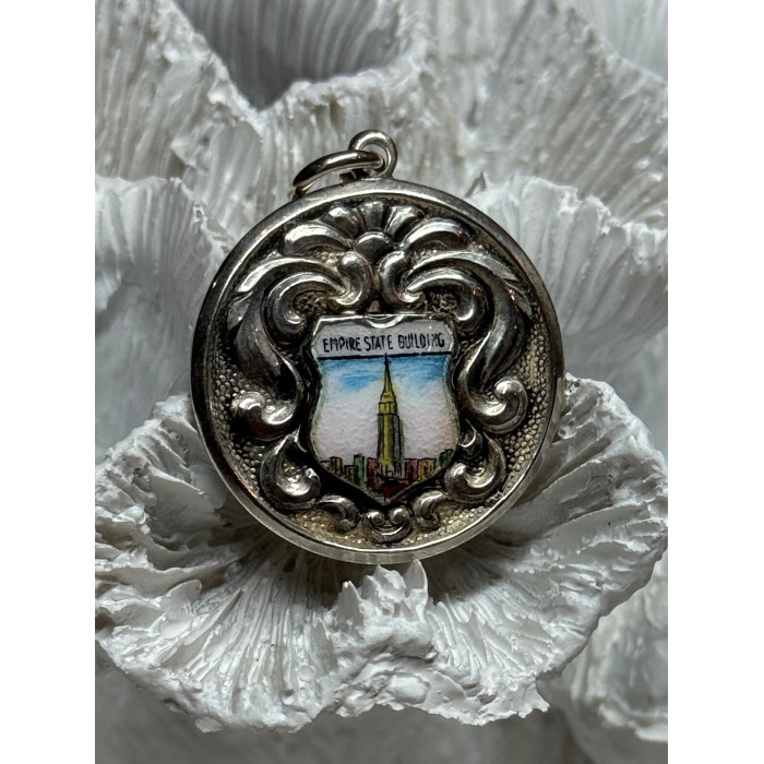 925 Sterling Silver Empire State Building Enamel Pendant Lenth 1.4 Inch