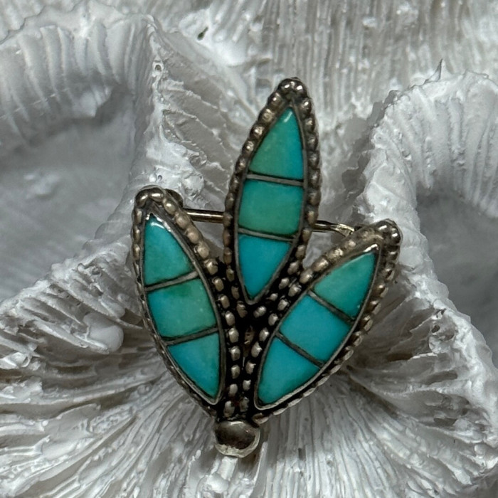 925 Sterling Silver Turquoise Brooch Length 1.3 Inch