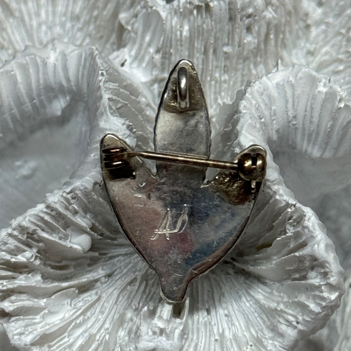 925 Sterling Silver Turquoise Brooch Length 1.3 Inch