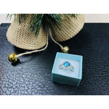 925 Sterling Silver Blue Topaz Ring Size 8