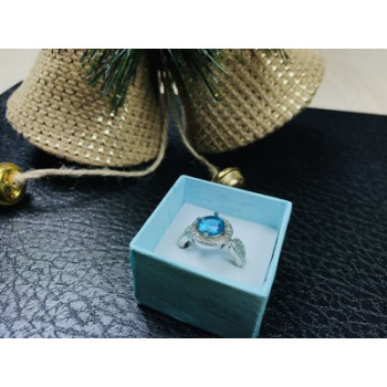 925 Sterling Silver Blue Topaz Ring Size 8