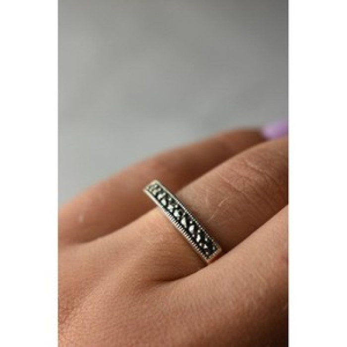 925 Sterling Silver Black Spinel Ring Size 6.5
