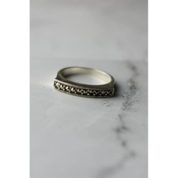 925 Sterling Silver Black Spinel Ring Size 6.5