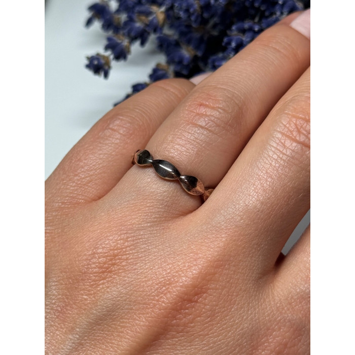 925 Sterling Silver Gold Plated Ring Size 6