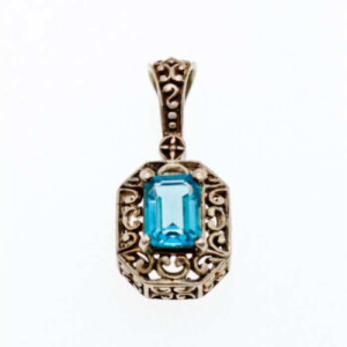 925 Sterling Silver Blue Topaz Pendant