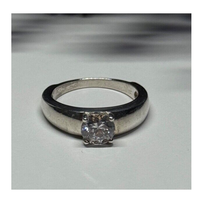 925 Sterling Silver CZ Ring Size 7