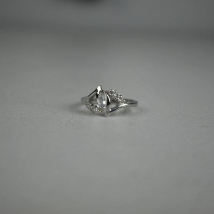 925 Sterling Silver Colorless Tourmaline (Achroite) Ring Size 6.5