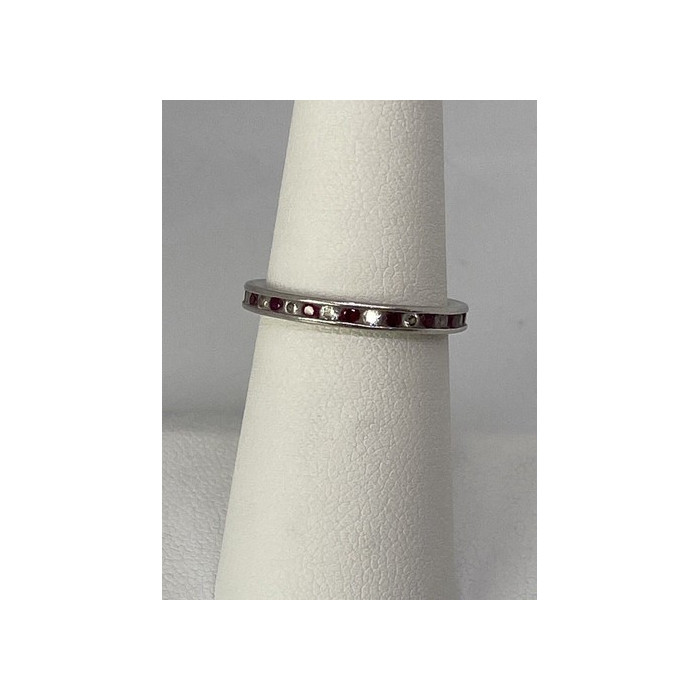 925 Sterling Silver Ring With CZ Size 7