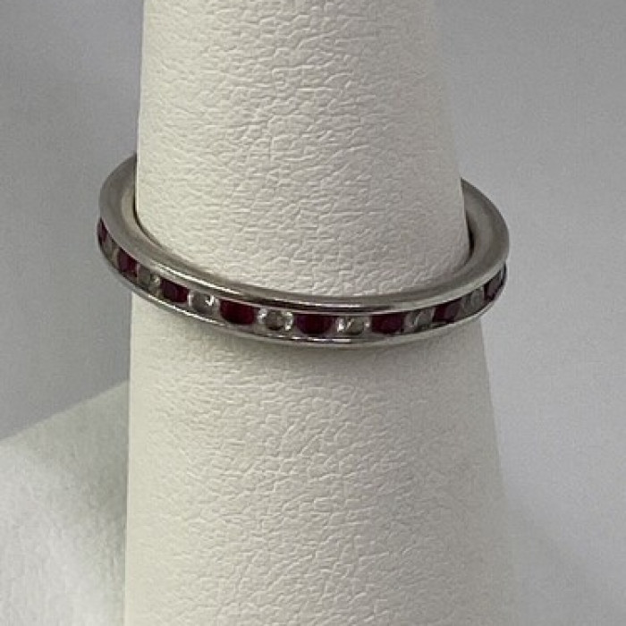 925 Sterling Silver Red & White CZ Band Ring Size 7