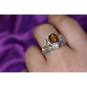 925 Sterling Silver Amber Ring Size 8.5