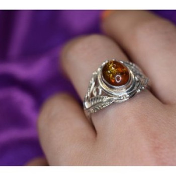 925 Sterling Silver Amber Ring Size 8.5