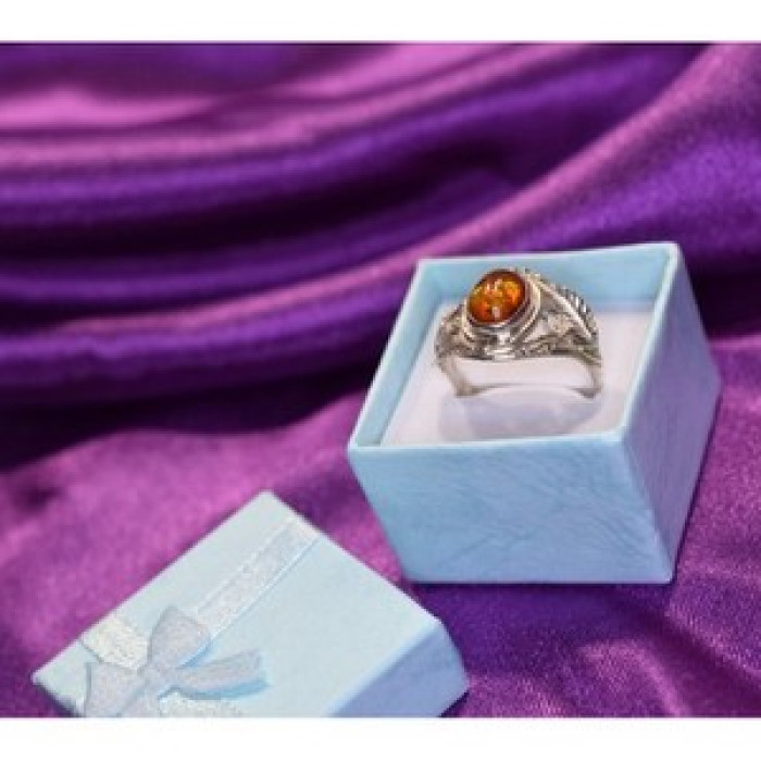 925 Sterling Silver Amber Ring Size 8.5