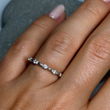 925 Sterling Silver CZ Ring Size 7.5