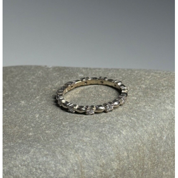 925 Sterling Silver CZ Ring Size 7.5