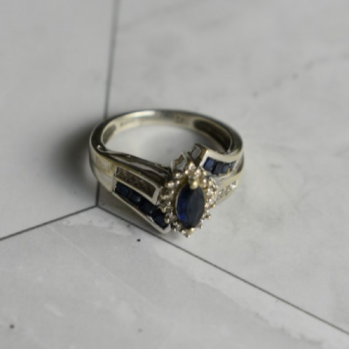 925 Sterling Silver Blue & White Sapphires Ring Size 6.5