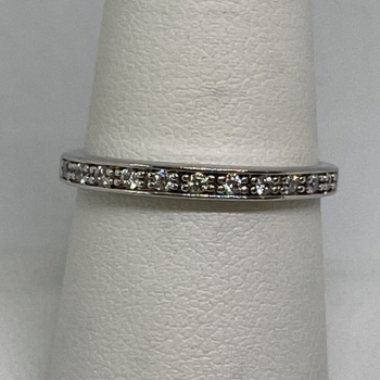 925 Sterling Silver CZ Ring Size 8