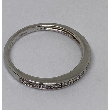 925 Sterling Silver CZ Ring Size 8