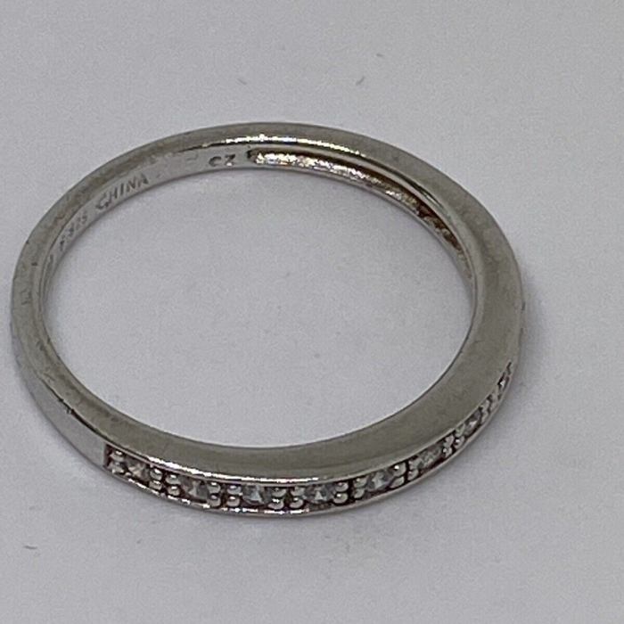 925 Sterling Silver CZ Ring Size 8