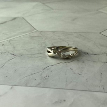 925 Sterling Silver White Topaz Ring Size 7