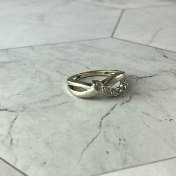925 Sterling Silver White Topaz Ring Size 7