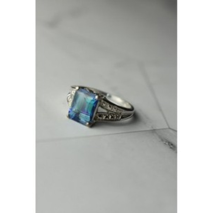 925 Sterling Silver Blue Spinel Ring Size 6.5