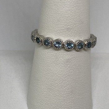 925 Sterling Silver Topaz Band Ring Size 8