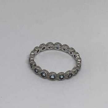 925 Sterling Silver Topaz Band Ring Size 8