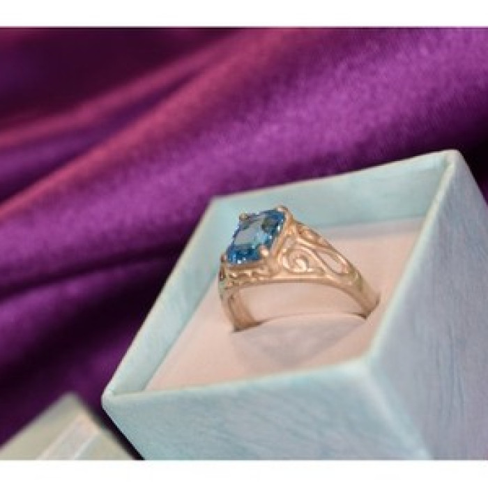 925 Sterling Silver Blue Topaz Openwork Ring Size 6.5