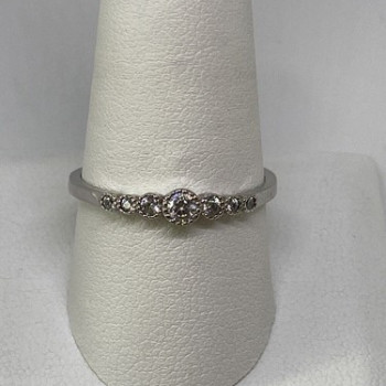 925 Sterling Silver CZ Ring Size 10