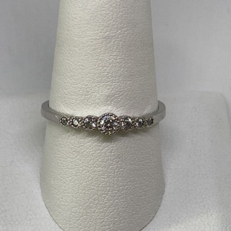 925 Sterling Silver CZ Ring Size 10