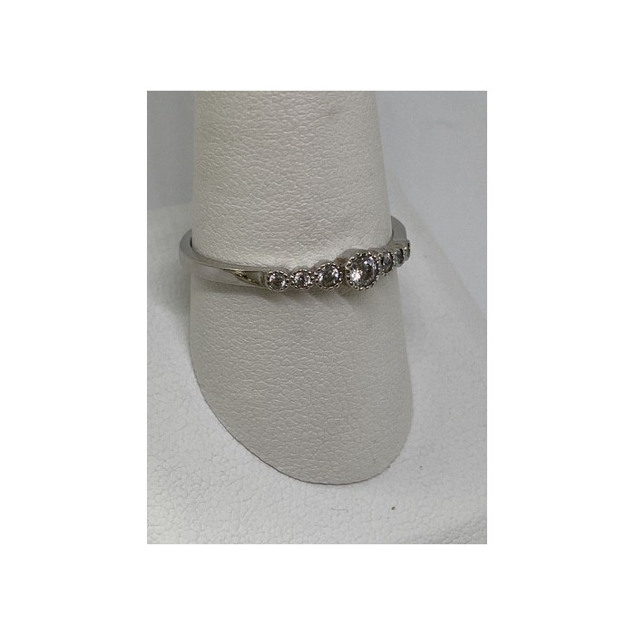 925 Sterling Silver CZ Ring Size 10