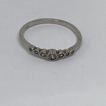 925 Sterling Silver CZ Ring Size 10