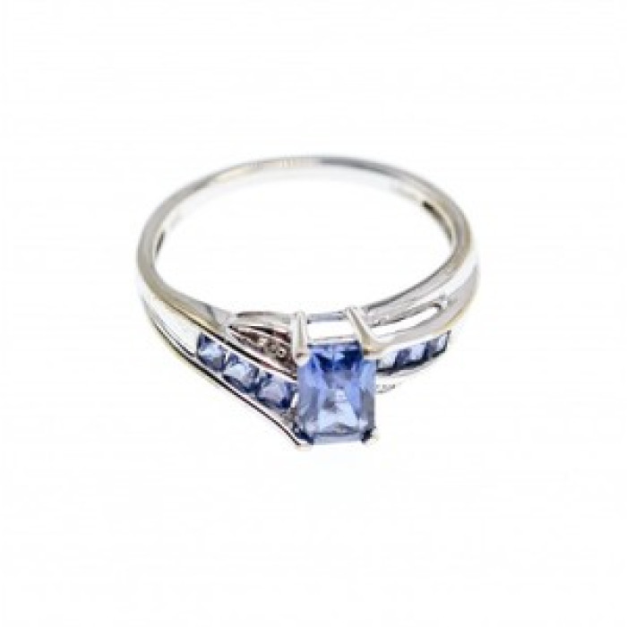 10K White Gold Iolite & Diamonds Ring Size 6.5