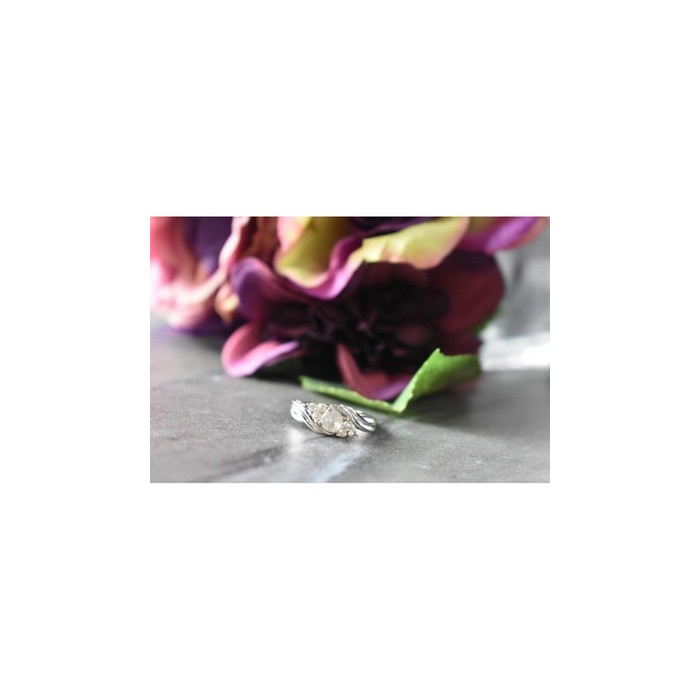 925 Sterling Silver White Topaz Ring Size 6.5