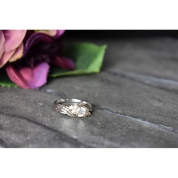 925 Sterling Silver White Topaz Ring Size 6.5