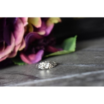 925 Sterling Silver White Topaz Ring Size 6.5