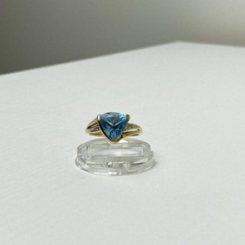 10K Yellow Gold Topaz & Diamonds Ring Size 7
