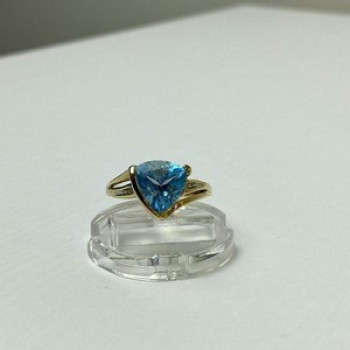 10K Yellow Gold Topaz & Diamonds Ring Size 7