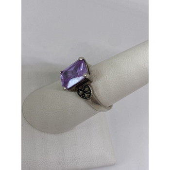 925 Sterling Silver Ring With CZ Size 8